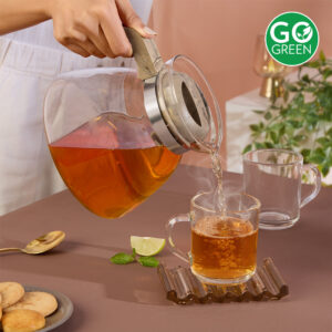 Voila Glass Carafe with Inbuilt Strainer Lid, Brown image 7