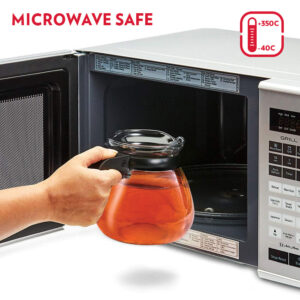 Clear Glass Carafe with In Lid Strainer image 8