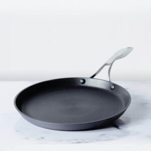 Circulon Non-Stick Hard-Anodised Flat Dosa Tawa | 28 & 32 cm | Metal-Utensil-Safe, Induction & Gas