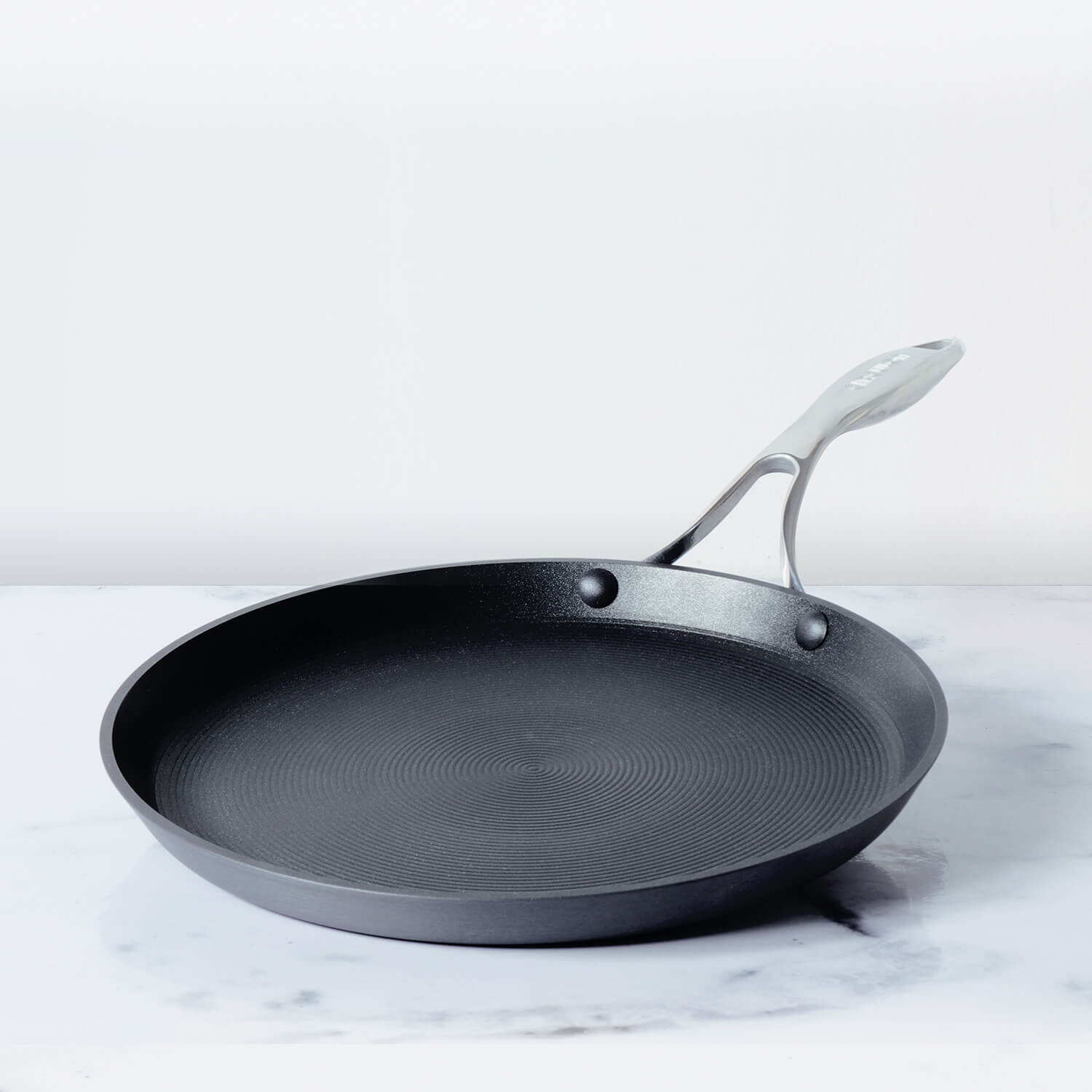 Circulon Non-Stick Hard-Anodised Flat Dosa Tawa | 28 & 32 cm | Metal-Utensil-Safe, Induction & Gas