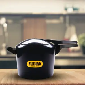 Hawkins Futura 7L Tall Pressure Cooker FP7T image 1