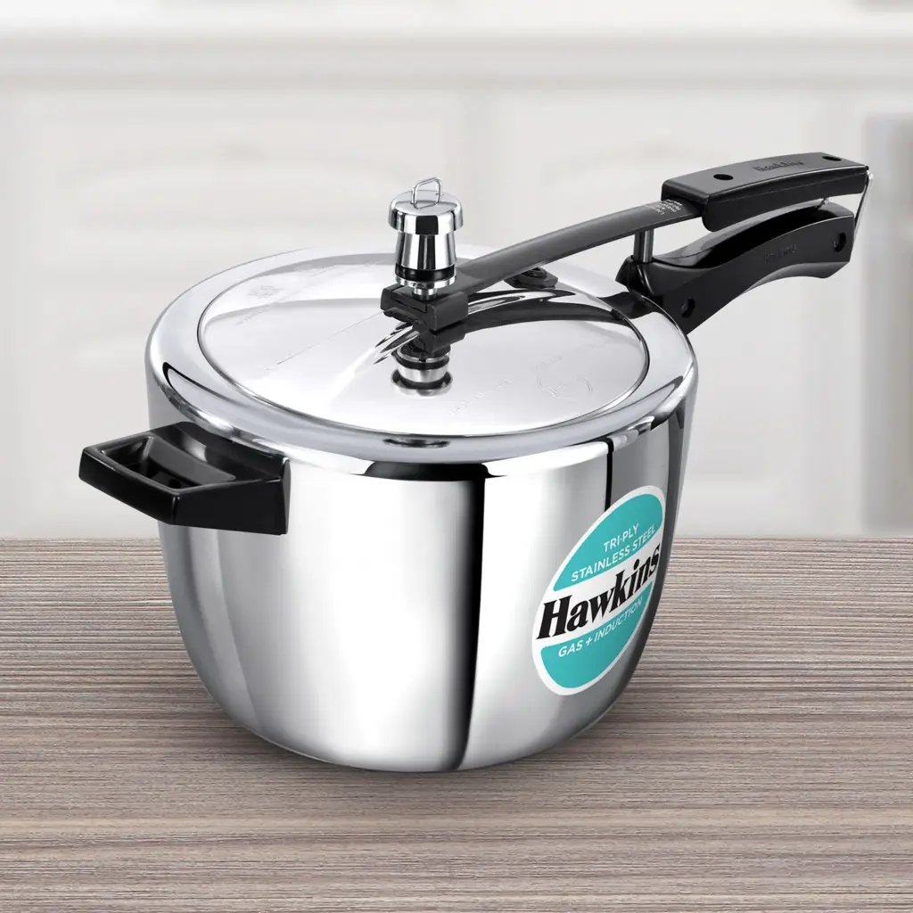 Hawkins Tri-Ply Ventura Stainless Steel 4.5 Litre (HSST45) — Bihari Di Hatti