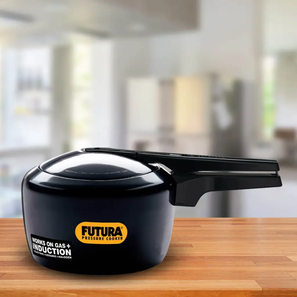 Hawkins Futura 3L Induction Pressure Cooker IFP30 — Bihari Di Hatti