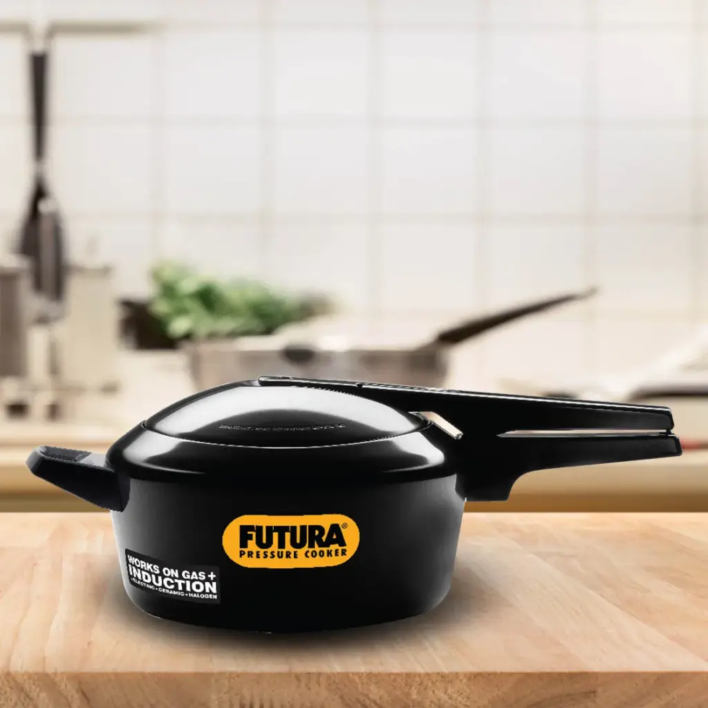 Hawkins Futura 4L Induction Pressure Cooker IFP40 — Bihari Di Hatti