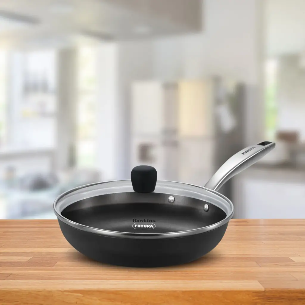 Induction Compatible Futura Ironman 22 cm Slim Cast Iron Frying Pan with Glass Lid (IMF22G) — Bihari Di Hatti