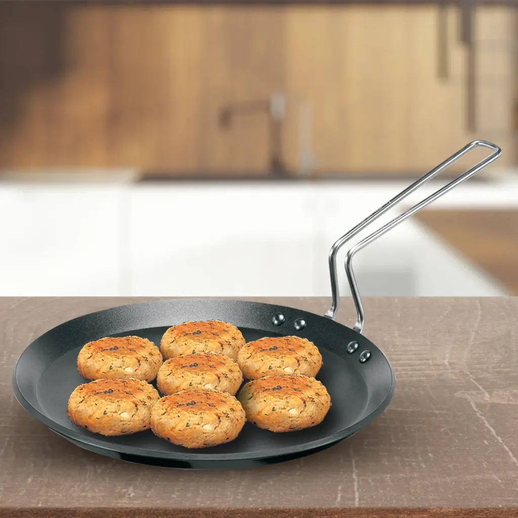 Hawkins Futura 26cm Nonstick Flat Tava SS Handle — Bihari Di Hatti